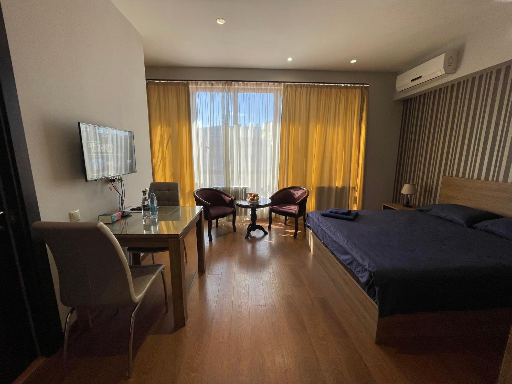 Apartment In Yerevan City Center Republic Square Self Check-In Exterior photo